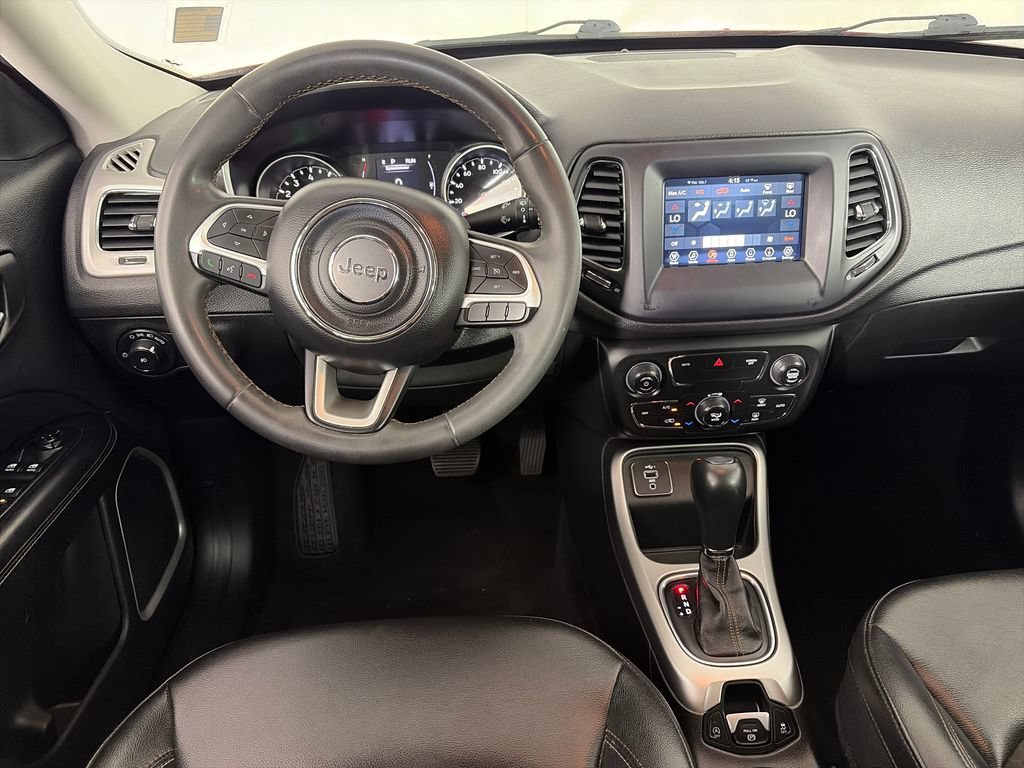 Used 2021 Jeep Compass Latitude FWD image 14