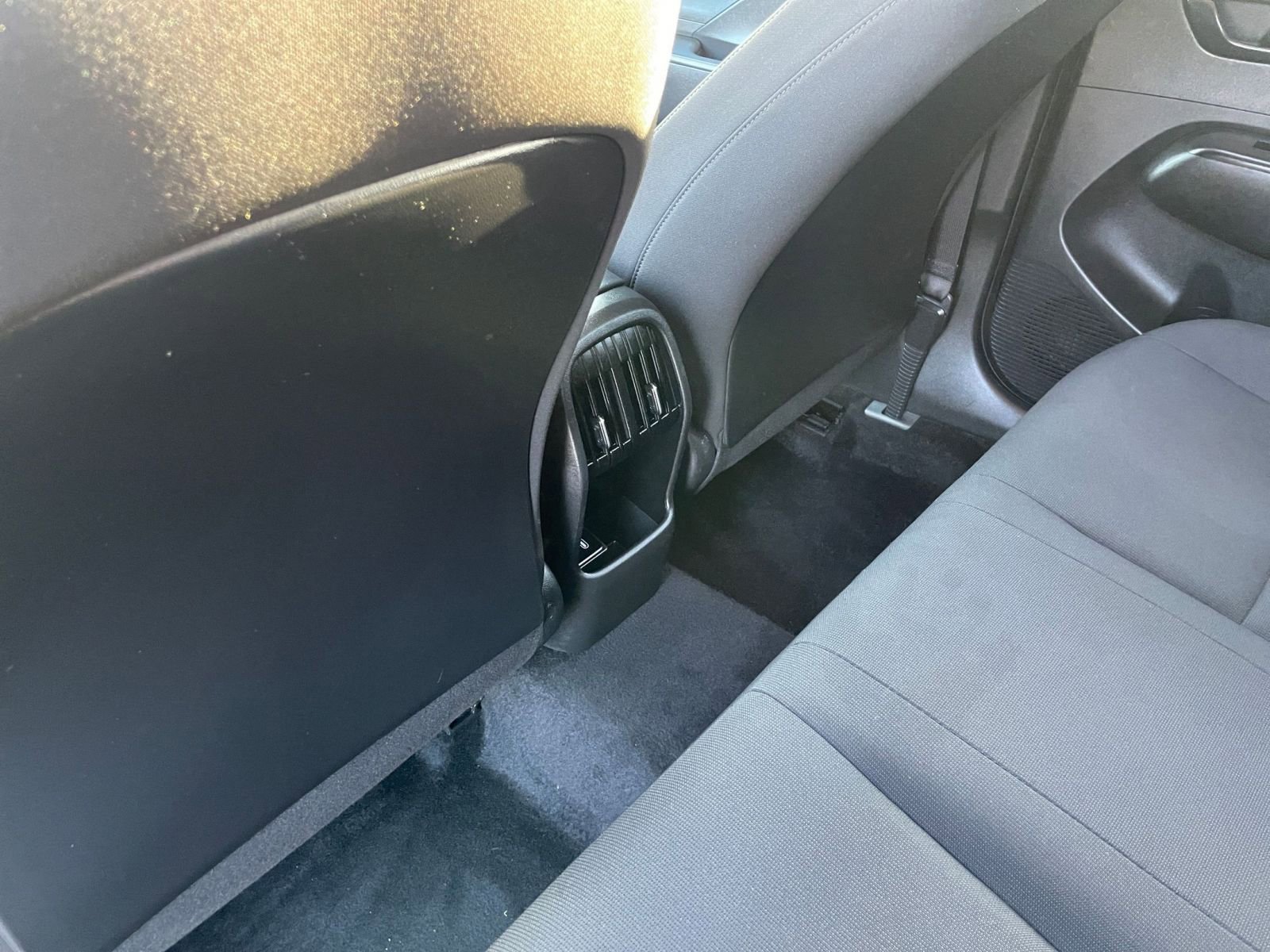 Used 2025 Hyundai Kona SEL image 24