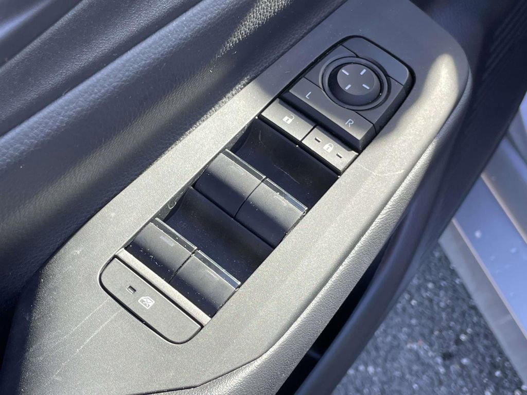 Used 2024 Toyota Prius Prime Premium image 16