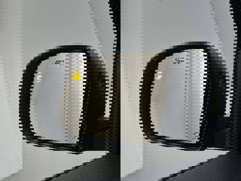 New 2026 Jeep Compass Limited image 21