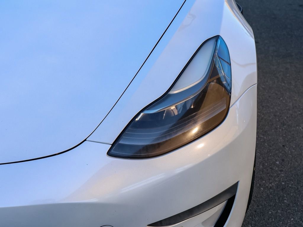 Used 2022 Tesla Model 3 Performance image 10