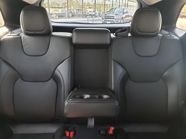 Used 2020 Jeep Cherokee Limited AWD/4WD image 15