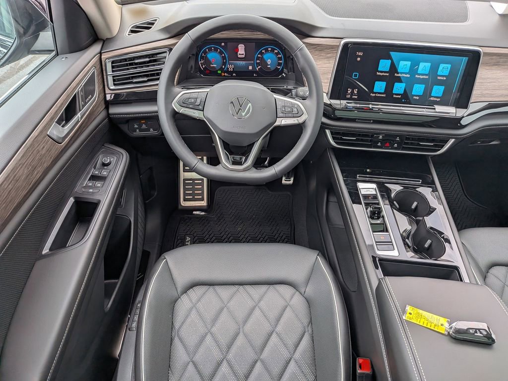 New 2026 Volkswagen Atlas SEL Premium R-Line image 18