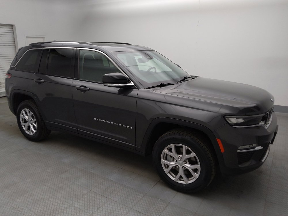 Used 2022 Jeep Grand Cherokee Limited AWD/4WD image 11