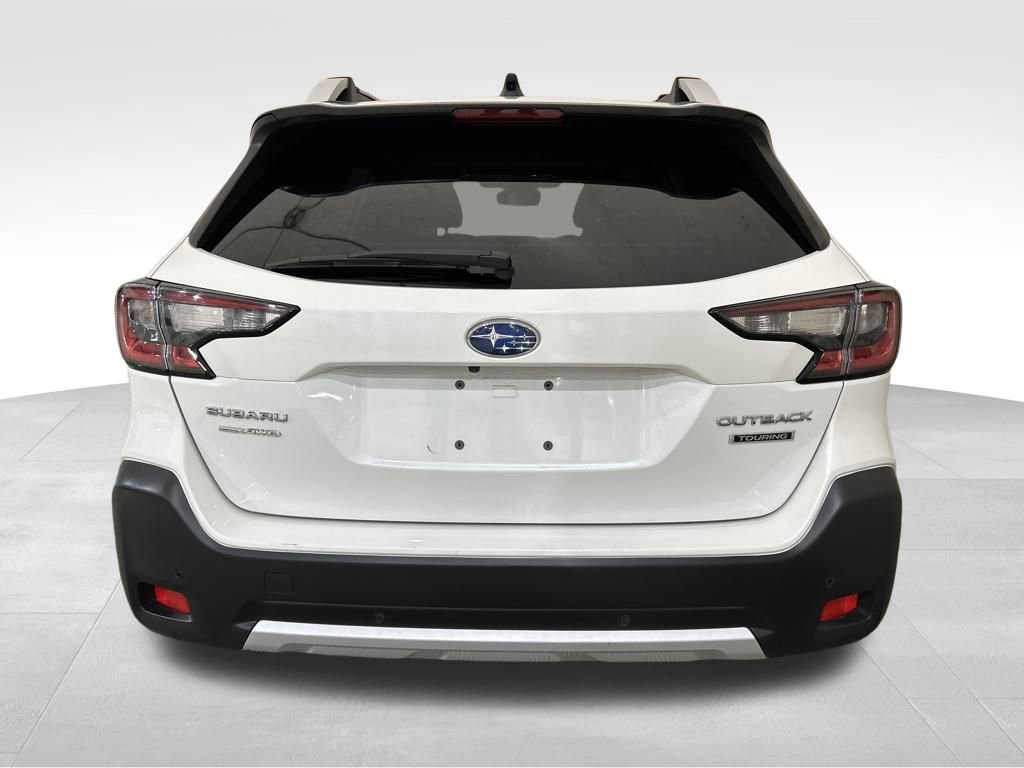 Used 2024 Subaru Outback Touring AWD/4WD image 4