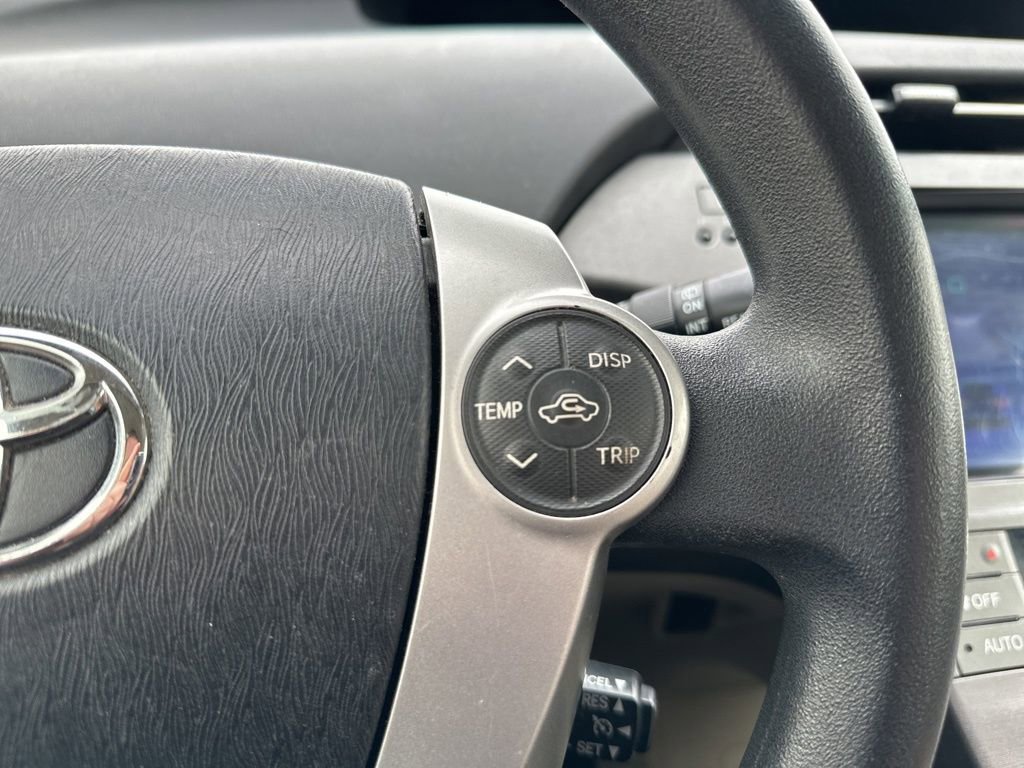 Used 2015 Toyota Prius Three image 21