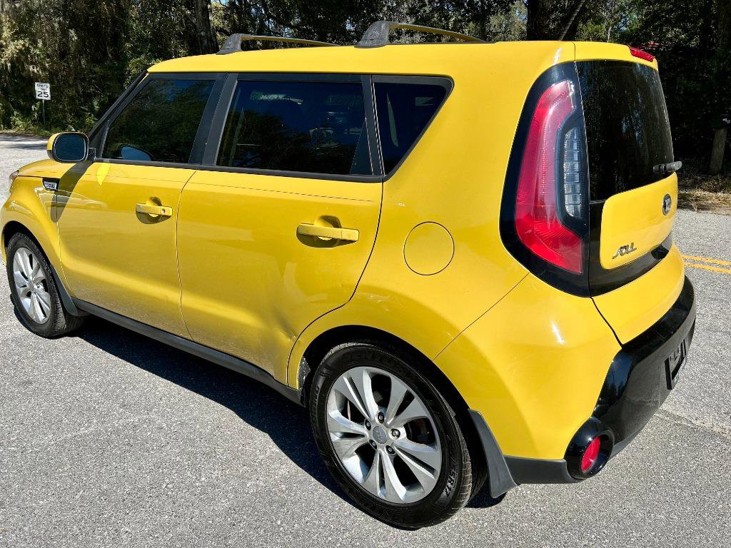 Used 2016 Kia Soul + w/ Audio Package image 3