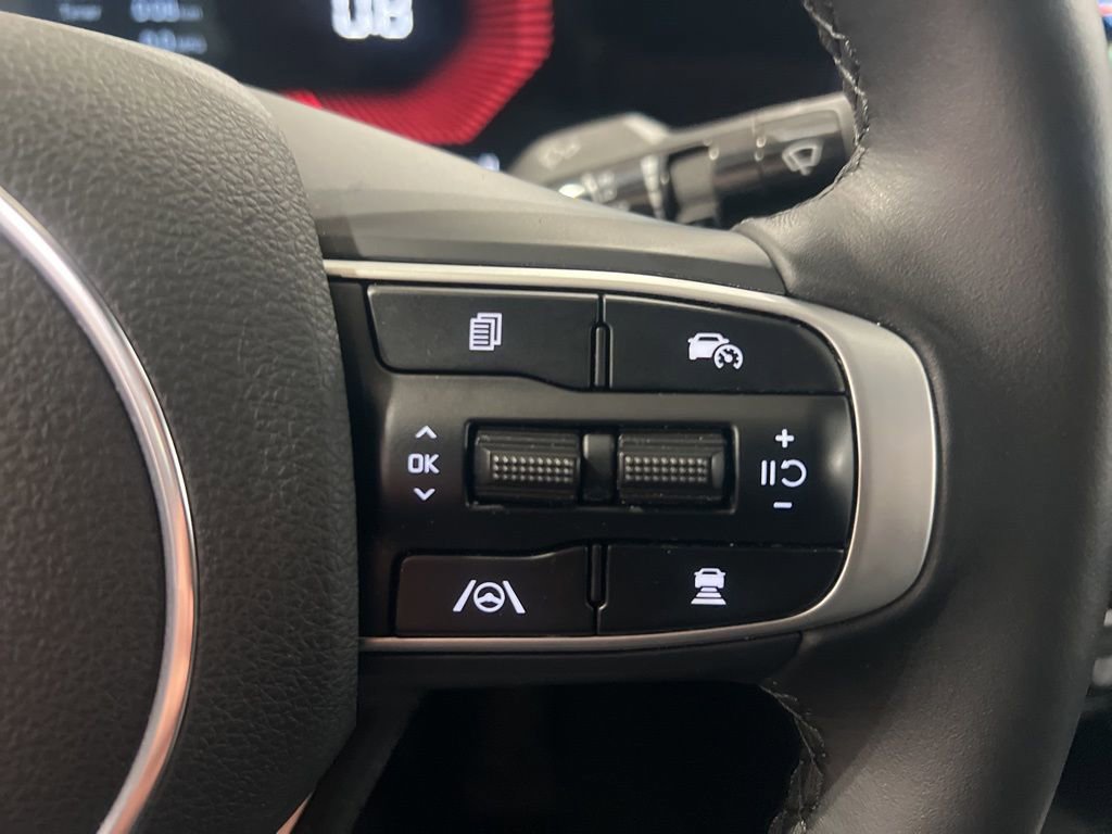 Certified 2025 Kia K5 GT-Line image 58