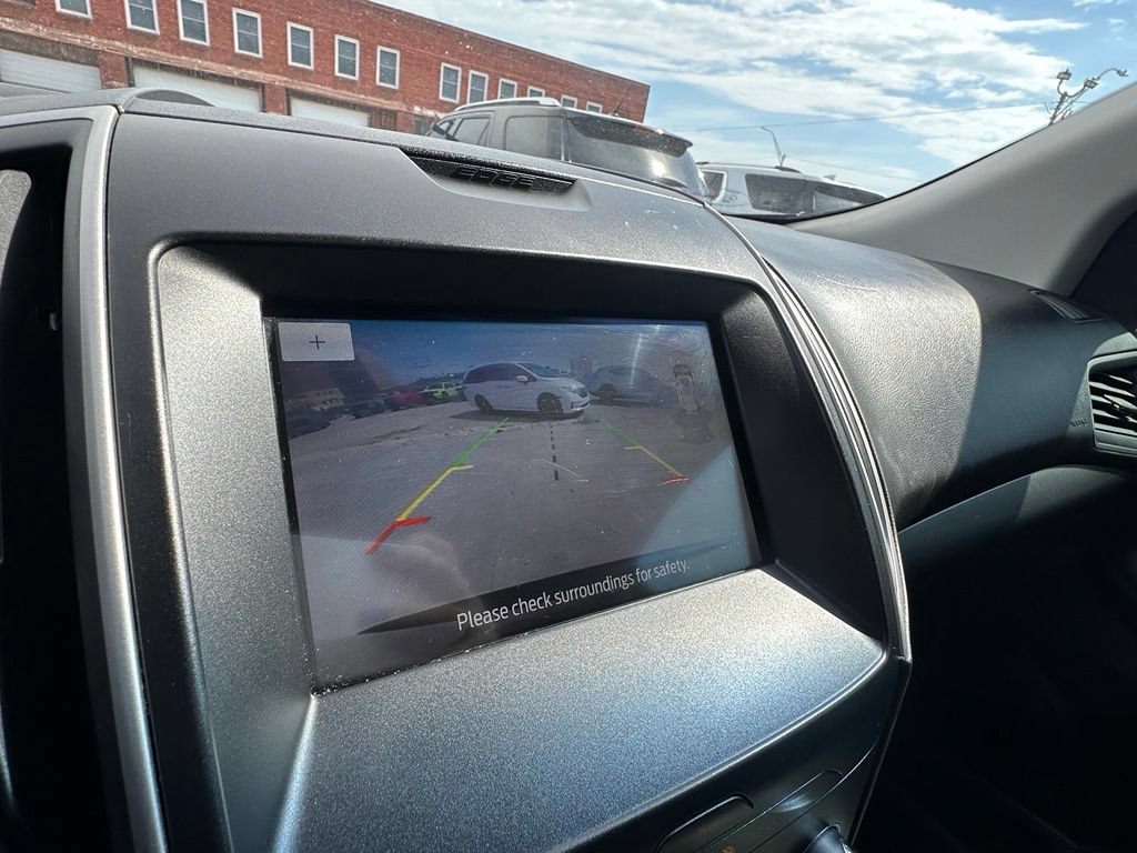 Used 2020 Ford Edge SEL FWD image 22
