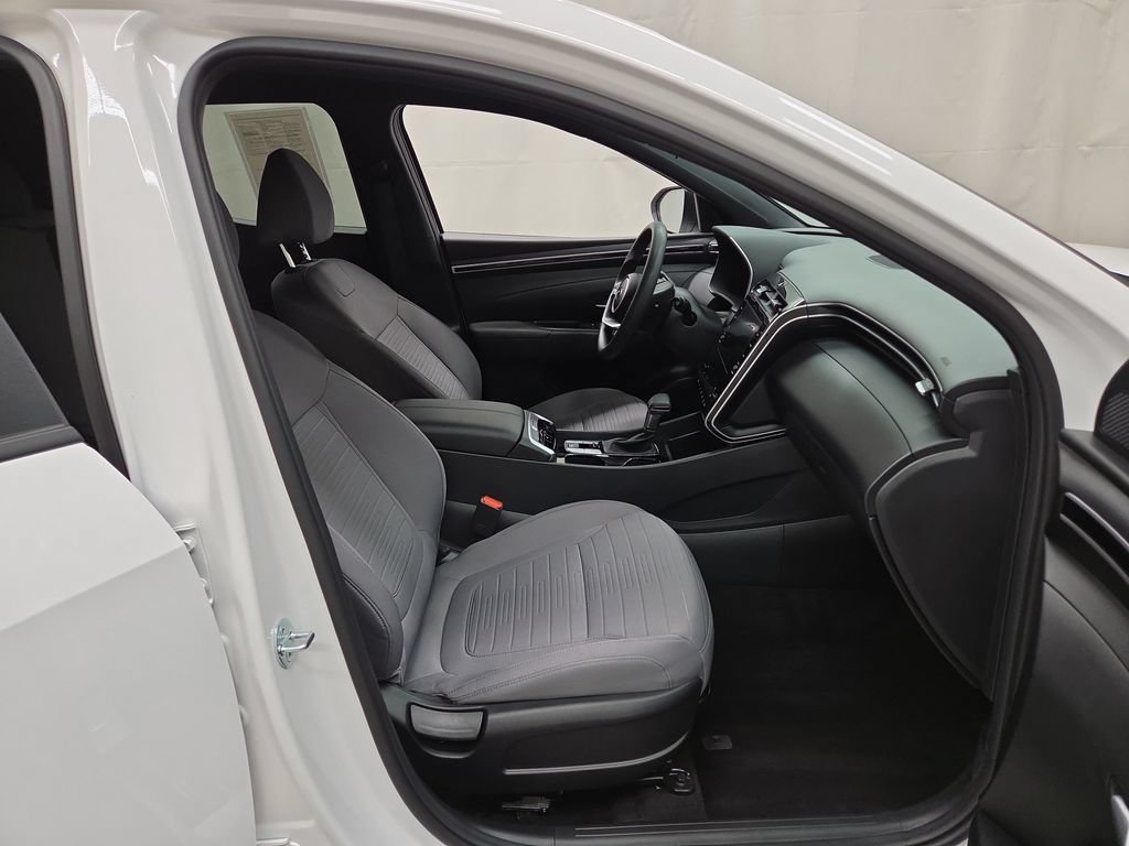 Used 2024 Hyundai Santa Cruz SEL AWD/4WD image 11