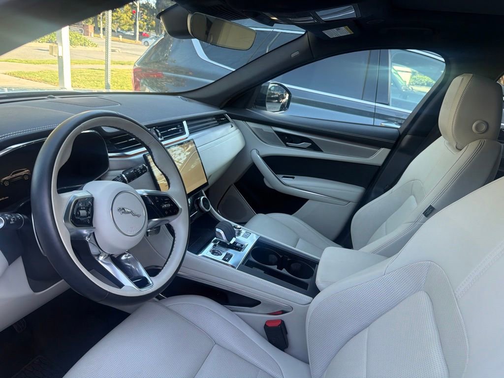 Used 2024 Jaguar F-PACE R-Dynamic S AWD/4WD image 10