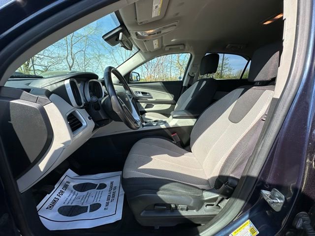Used 2017 Chevrolet Equinox LT w/ Convenience Package image 25