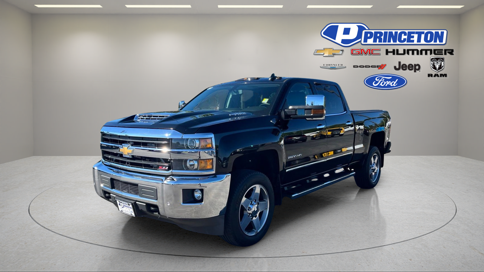 Used 2018 Chevrolet Silverado 2500 LTZ w/ Duramax Plus Package AWD/4WD image 3