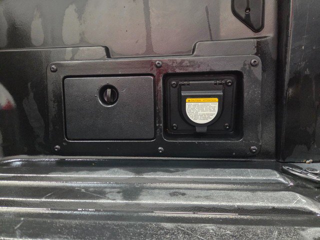 Used 2016 Toyota Tacoma TRD Sport image 31