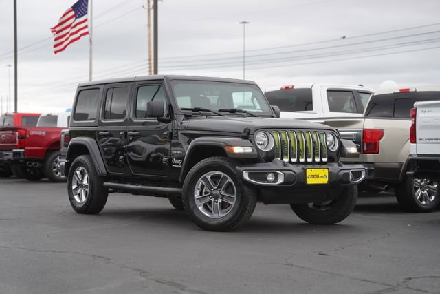Used 2022 Jeep Wrangler Unlimited Sahara w/ Cold Weather Group image 2