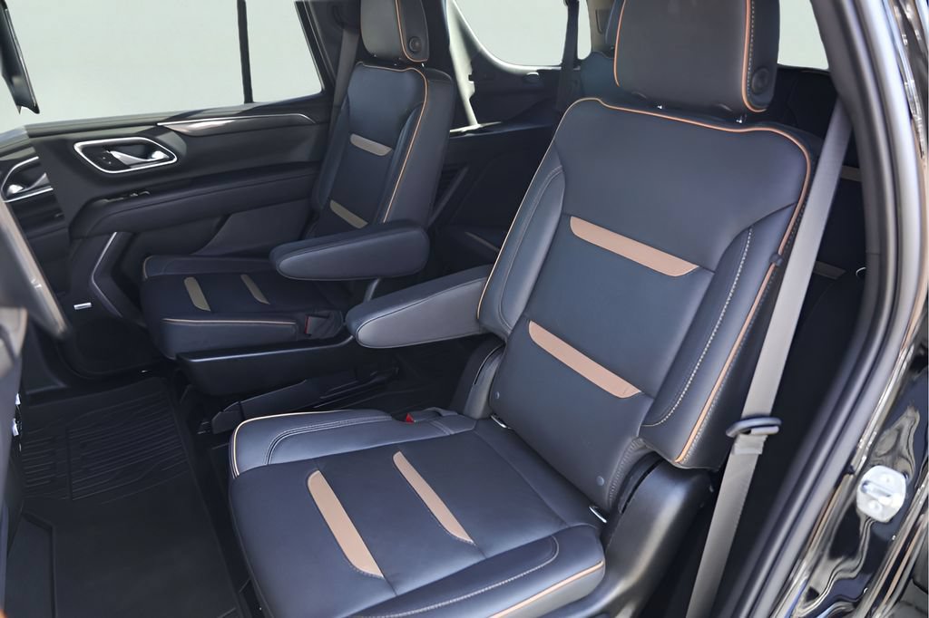 Used 2021 GMC Yukon AT4 w/ AT4 Premium Plus Package AWD/4WD image 28