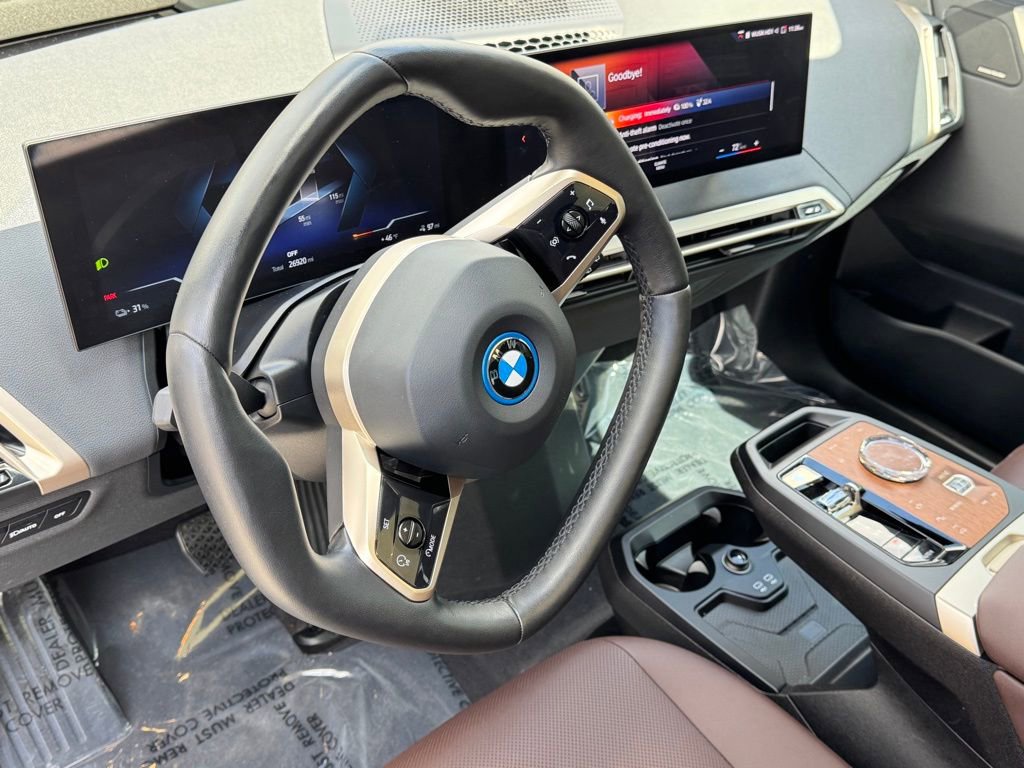 Certified 2023 BMW iX xDrive50 w/ Premium Package image 17