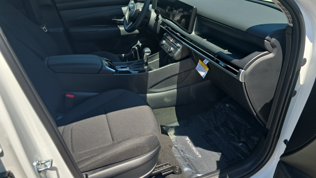 New 2026 Hyundai Tucson SE AWD/4WD image 13