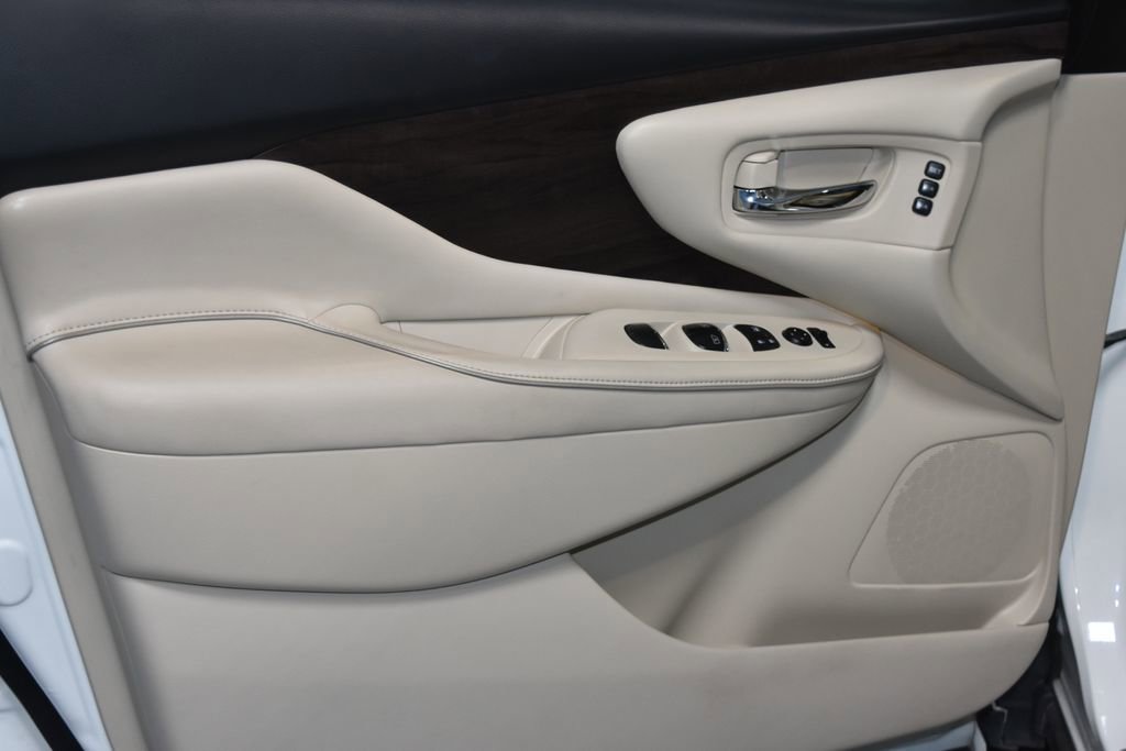 Certified 2019 Nissan Murano Platinum image 4