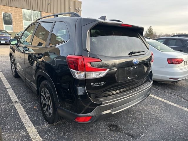 Used 2020 Subaru Forester Premium image 5