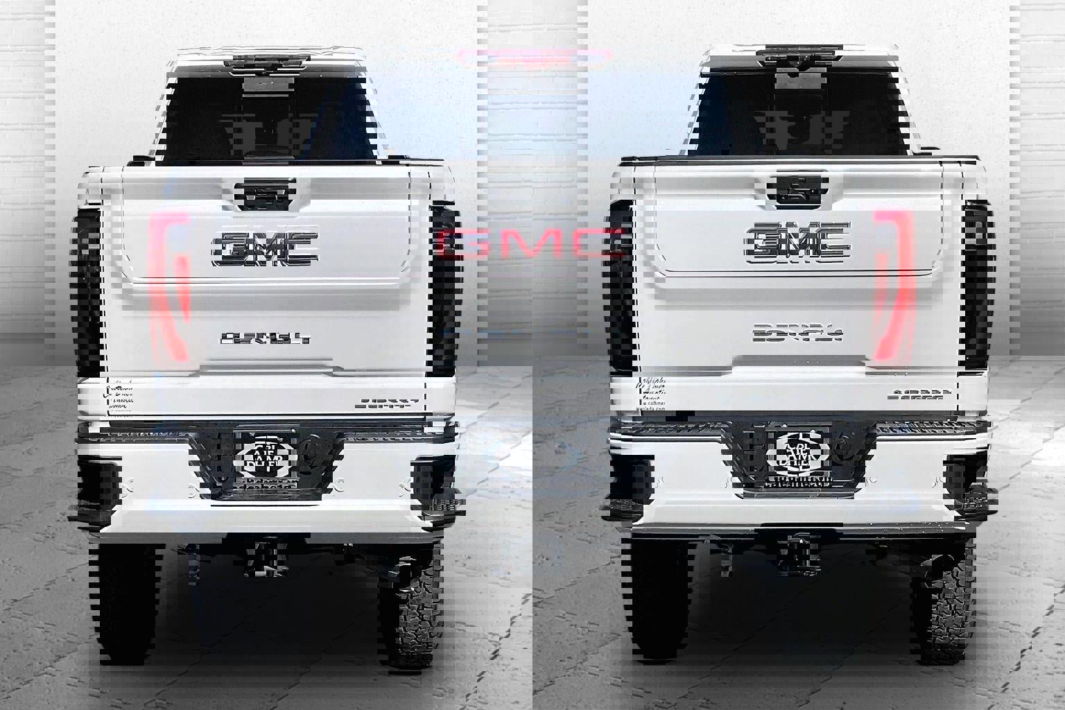 Used 2025 GMC Sierra 2500 Denali w/ Technology Package image 3