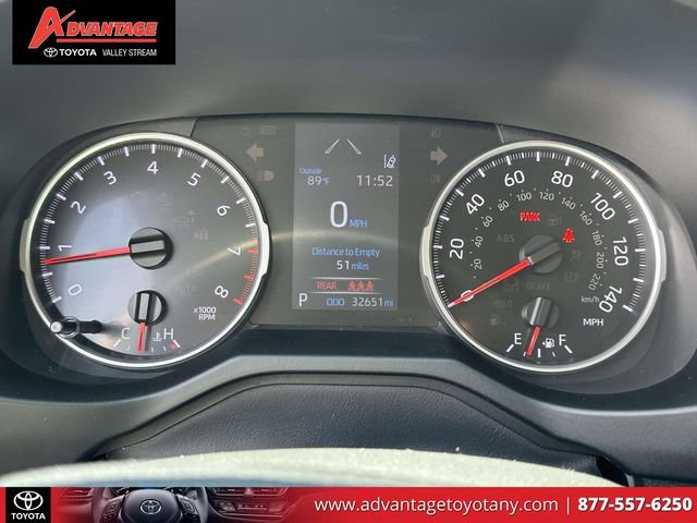 Certified 2019 Toyota RAV4 LE FWD image 29