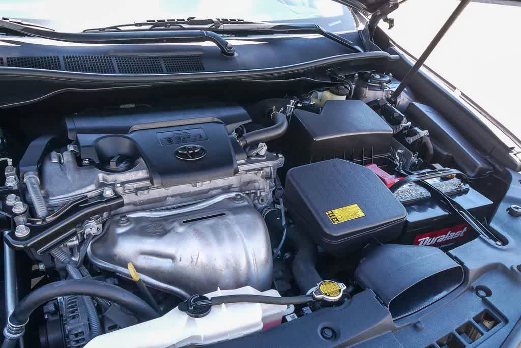 Used 2014 Toyota Camry SE FWD image 24