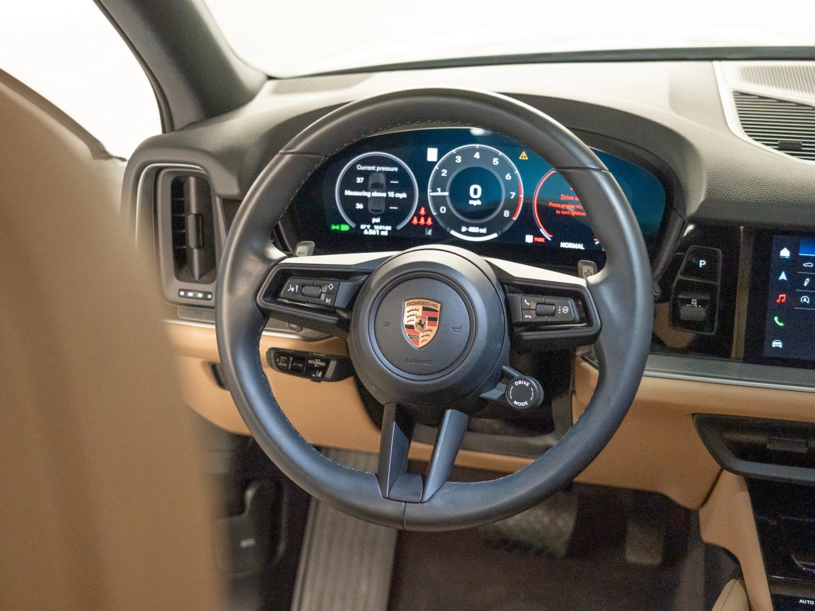 Certified 2026 Porsche Cayenne AWD/4WD image 26