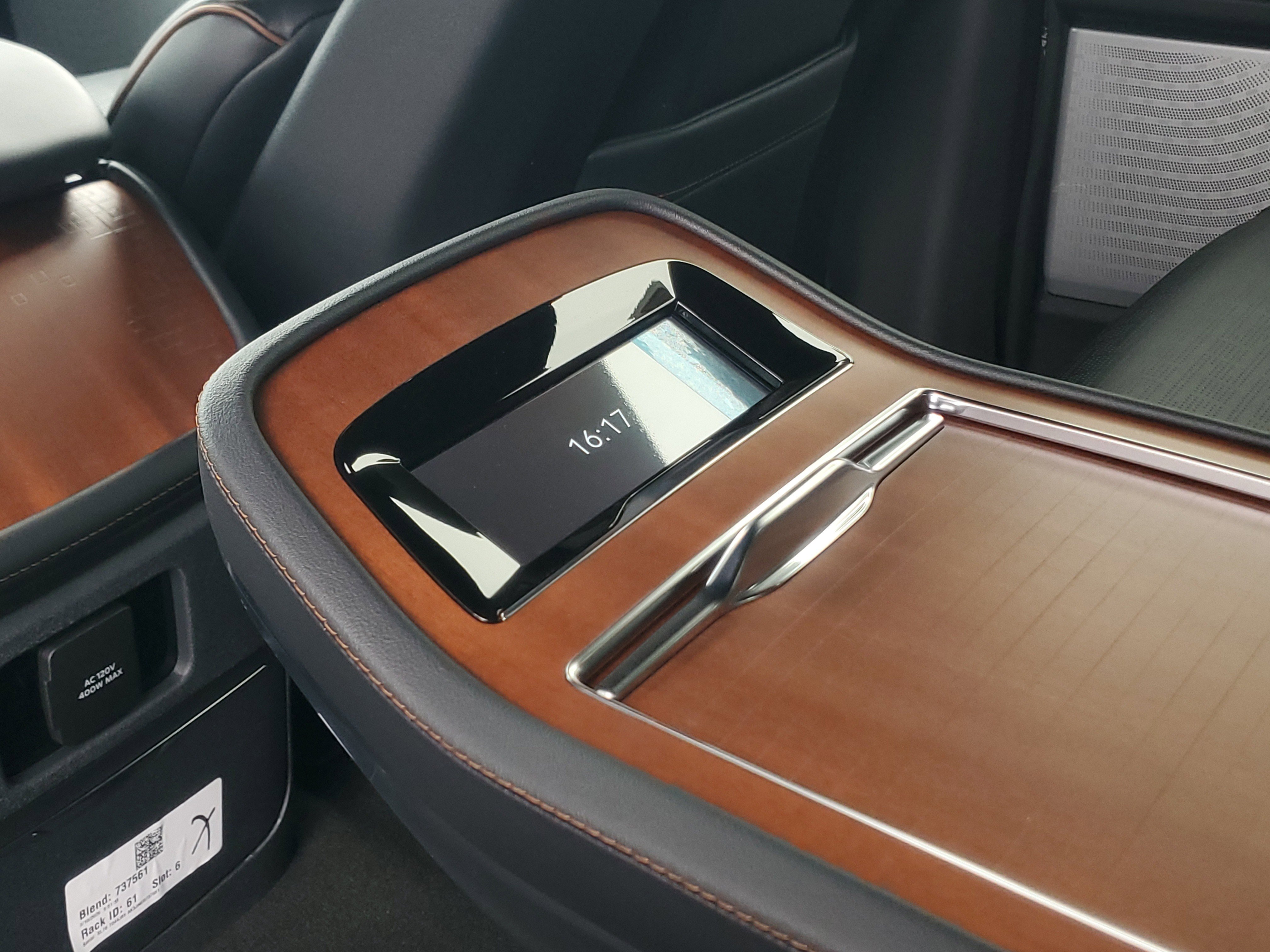 New 2026 Lincoln Navigator L Black Label AWD/4WD image 29