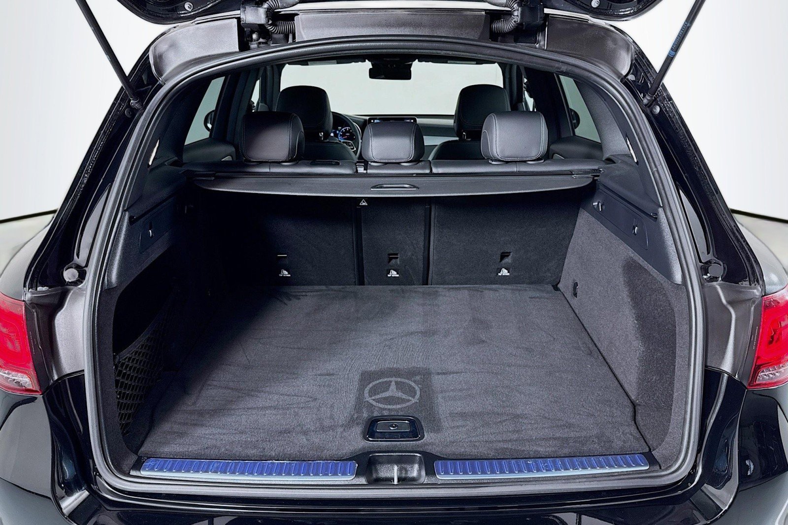 Certified 2022 Mercedes-Benz GLC 300 image 22