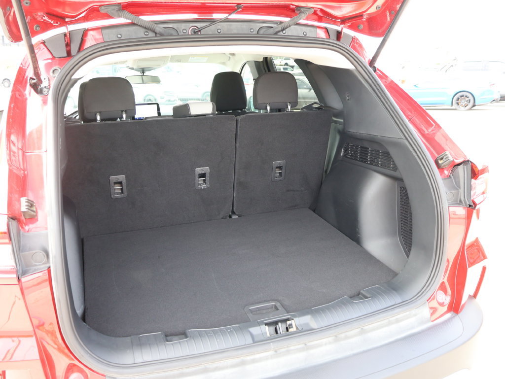 Used 2025 Ford Escape Active w/ Cold Weather Package FWD image 15