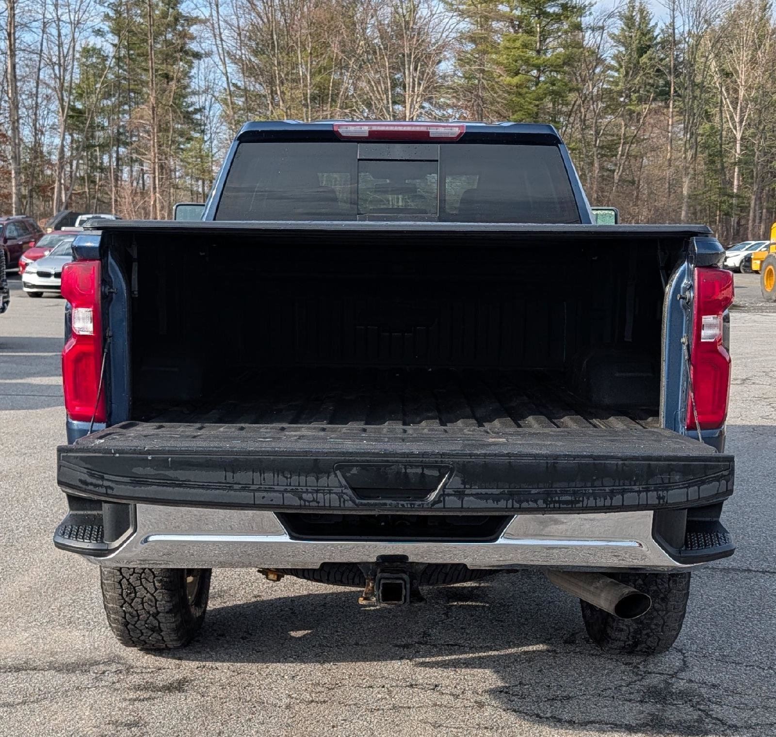 Used 2020 Chevrolet Silverado 2500 LTZ AWD/4WD image 11