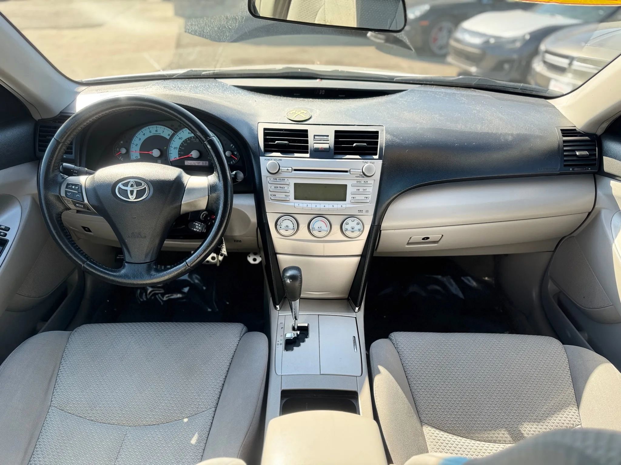 Used 2011 Toyota Camry SE w/ Fleet Convenience Pkg FWD image 16