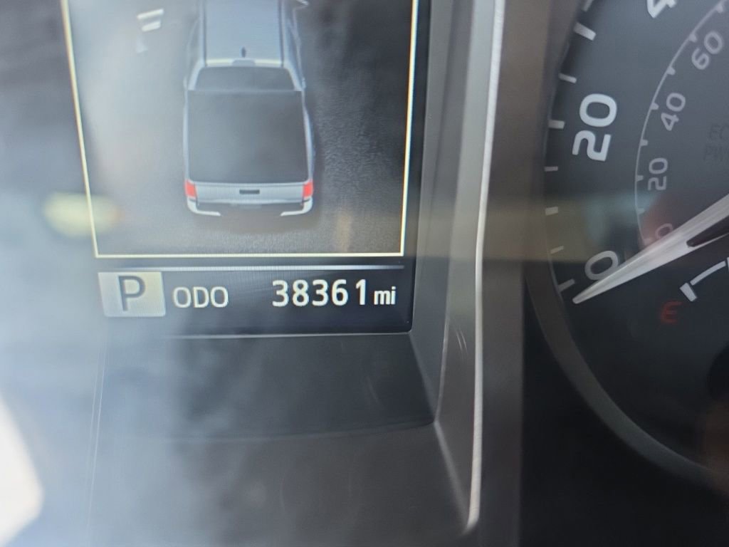Used 2022 Toyota Tacoma SR5 w/ Technology Package image 19