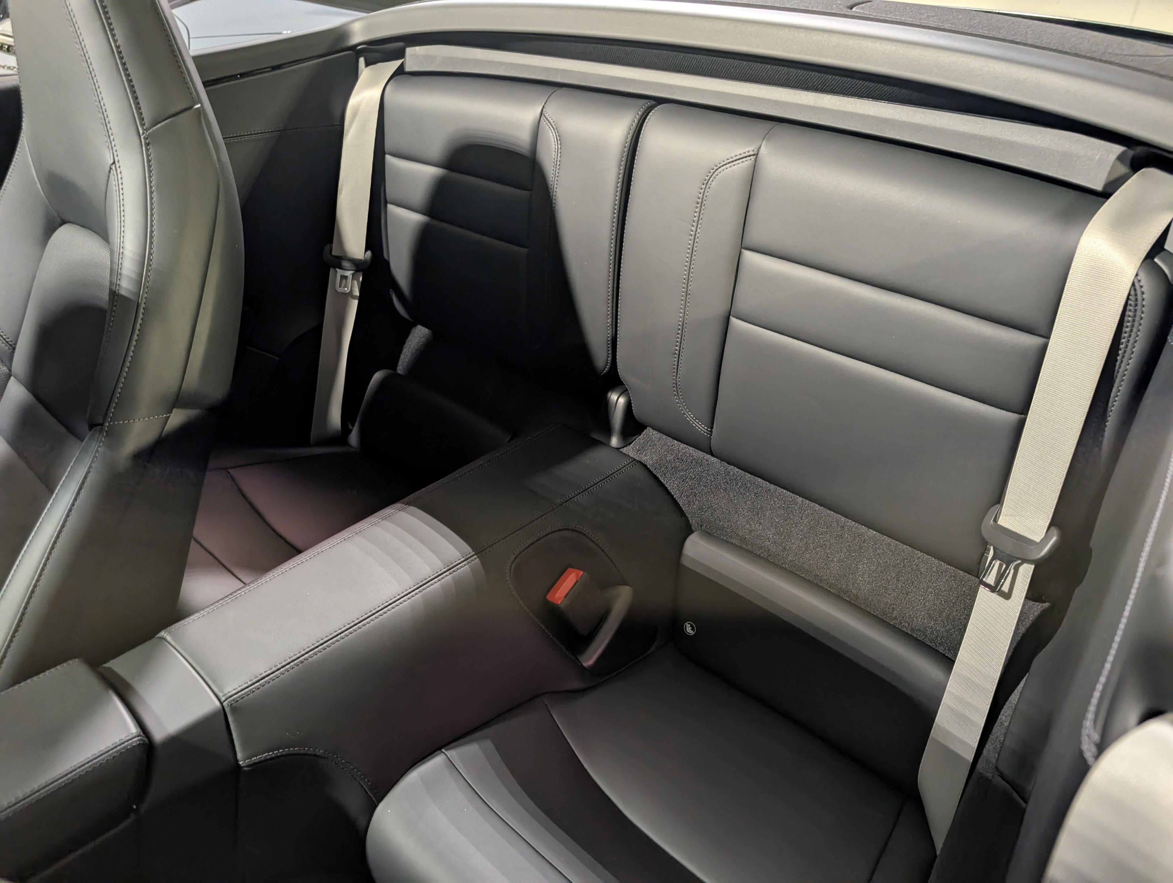 Certified 2025 Porsche 911 Carrera image 31