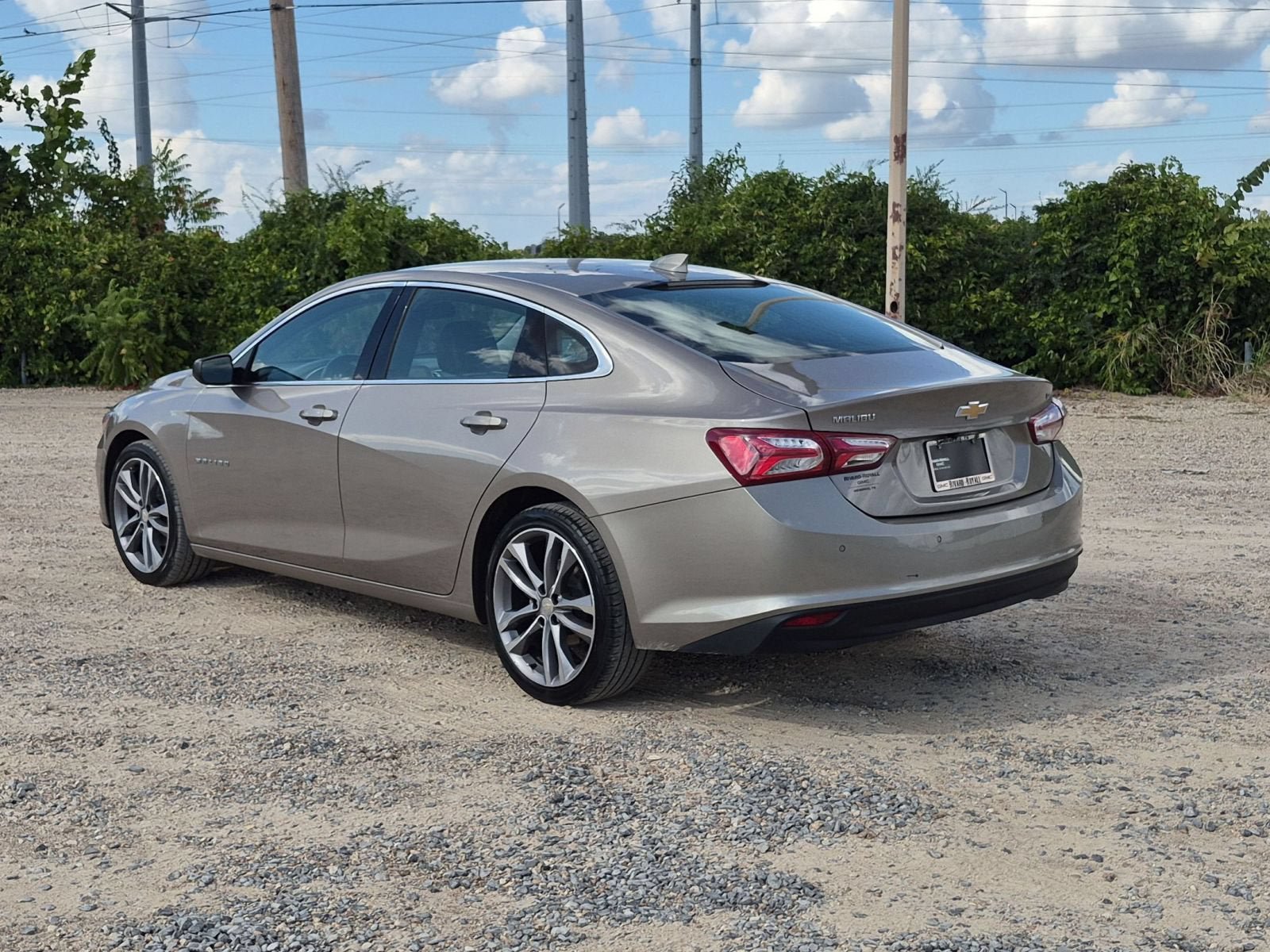 Used 2024 Chevrolet Malibu LT FWD image 3