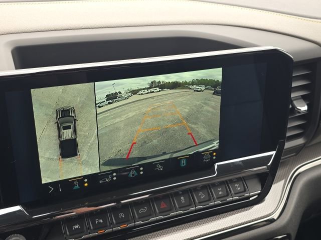 Used 2022 Chevrolet Silverado 1500 ZR2 w/ Technology Package AWD/4WD image 36