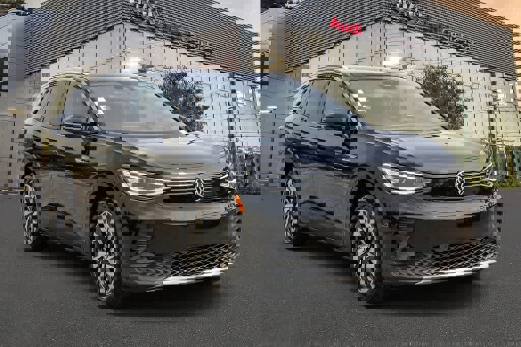 Used 2022 Volkswagen ID.4 Pro S w/ Gradient Package image 5