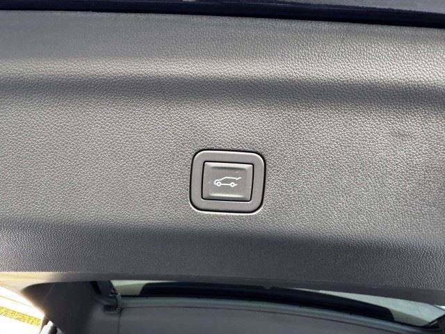 Used 2025 Cadillac Escalade ESV Sport w/ Touring Package AWD/4WD image 56