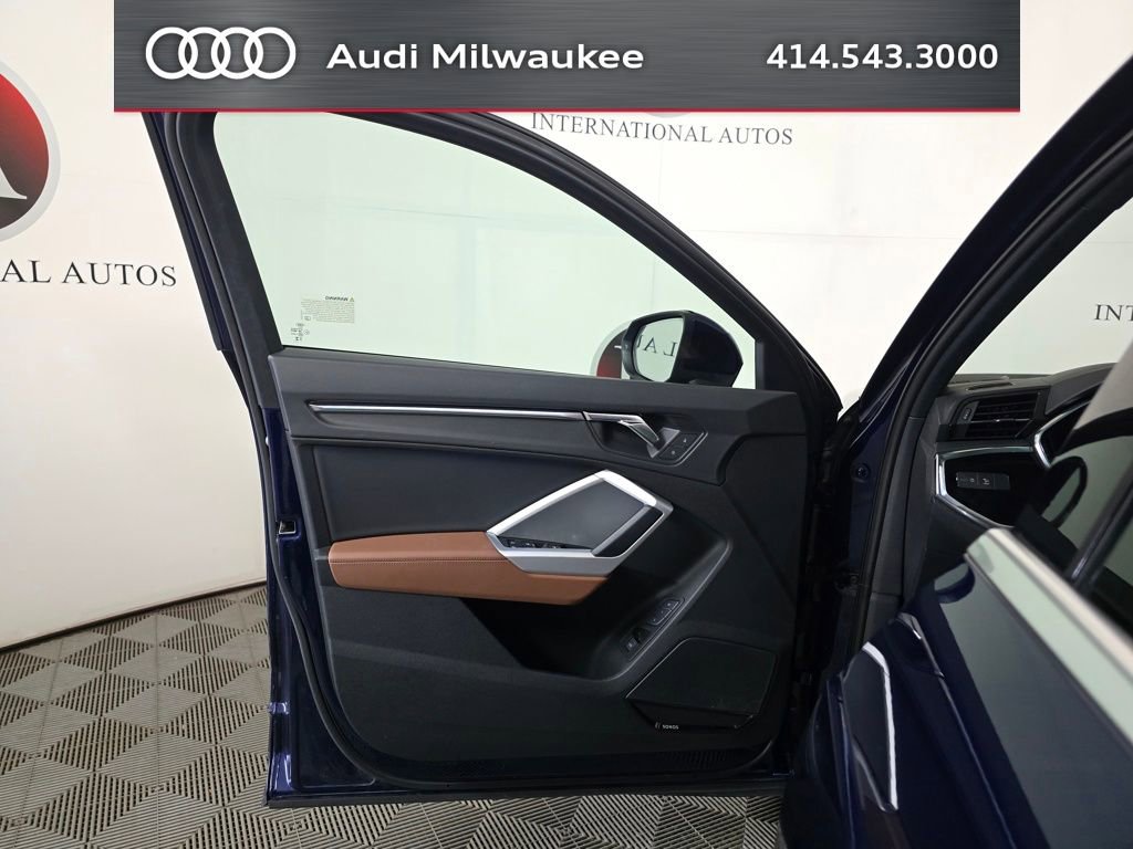 Certified 2023 Audi Q3 2.0T Premium Plus w/ Premium Plus Package AWD/4WD image 13