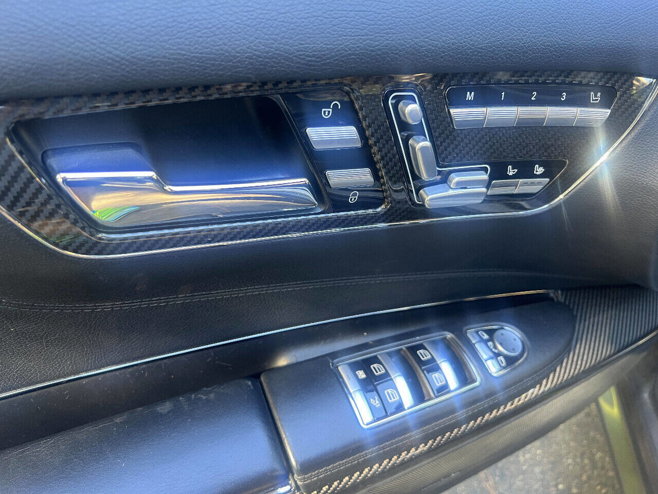 Used 2011 Mercedes-Benz CL 63 AMG image 18