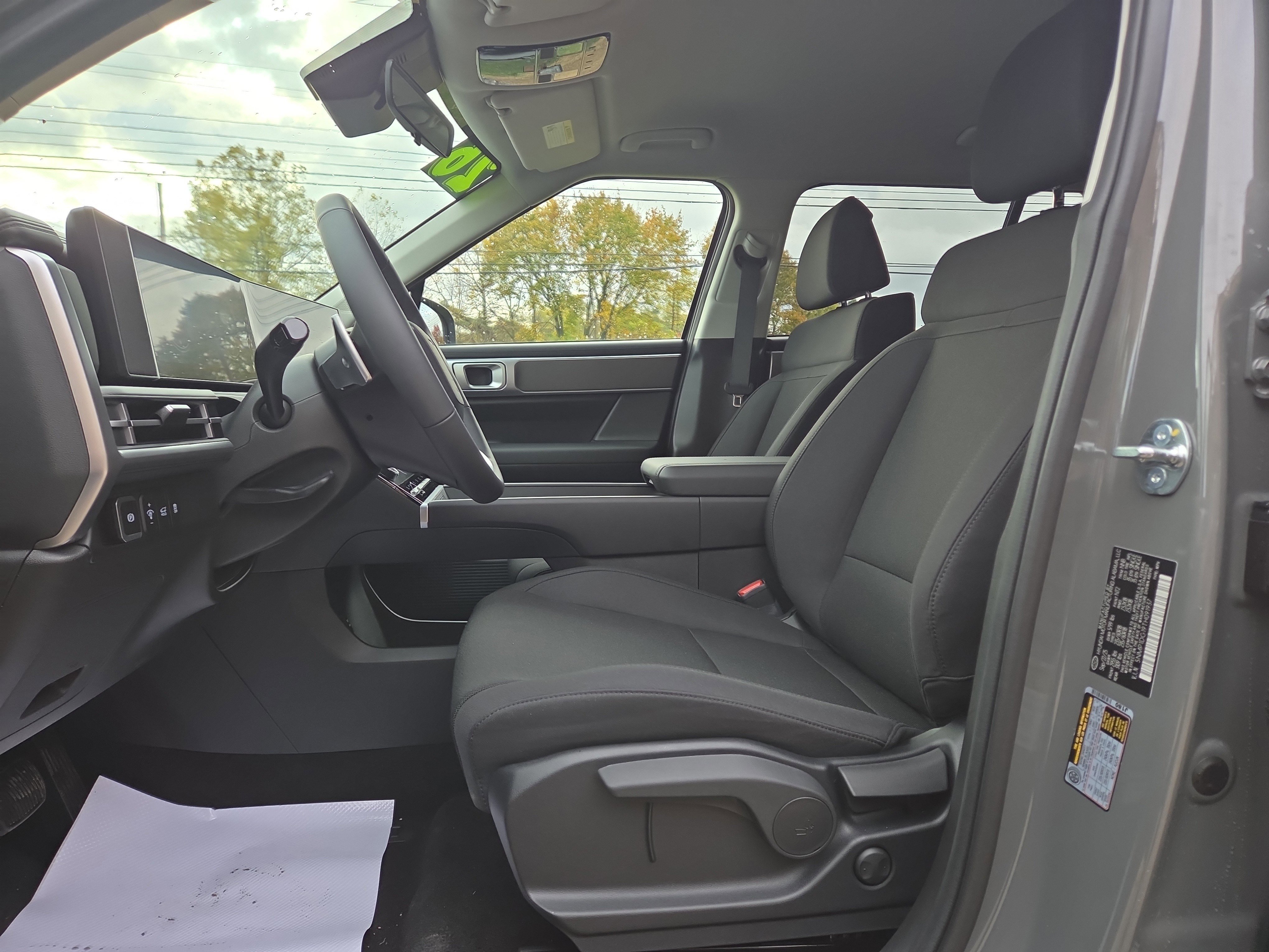 New 2026 Hyundai Santa Fe SE image 12