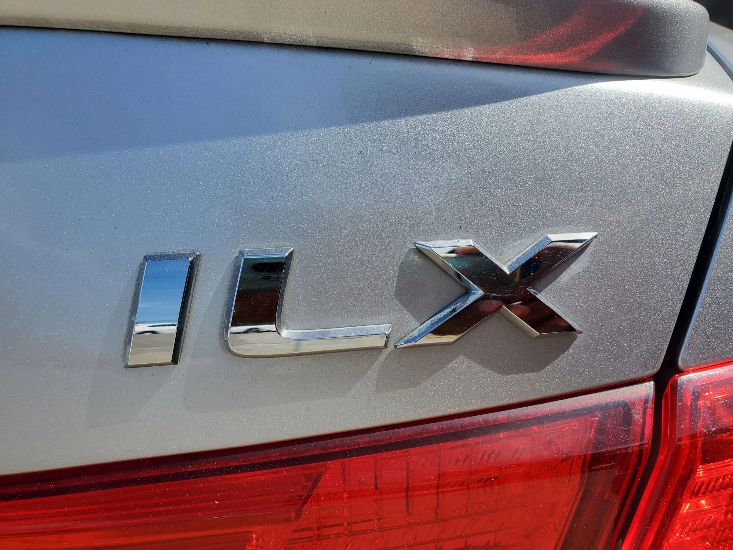 Used 2013 Acura ILX Hybrid FWD image 10