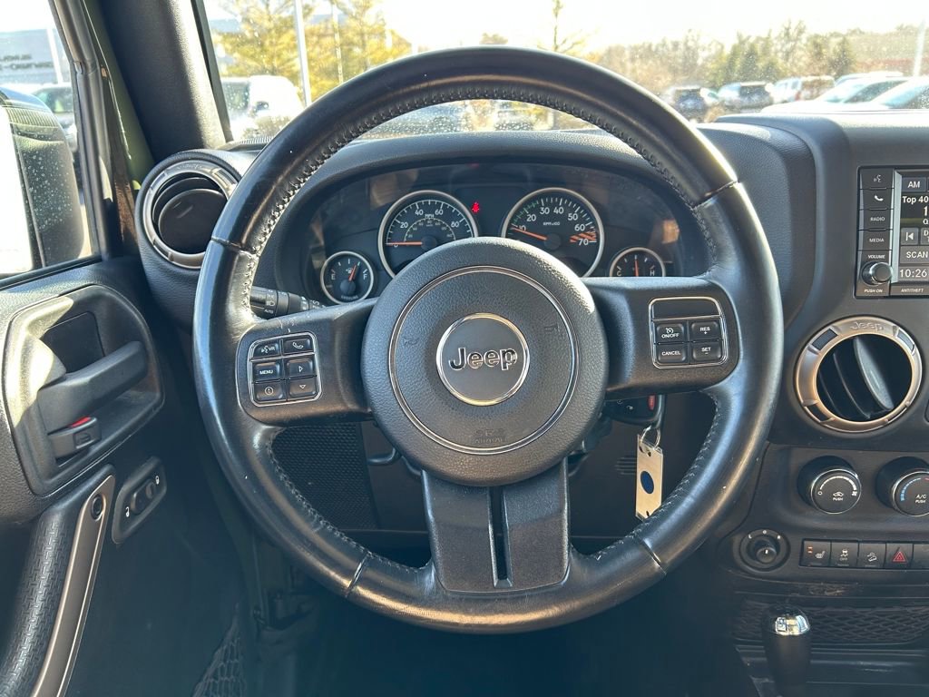 Used 2016 Jeep Wrangler Unlimited Sahara image 10