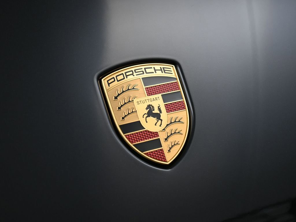 New 2026 Porsche Macan 4S Electric AWD/4WD image 13