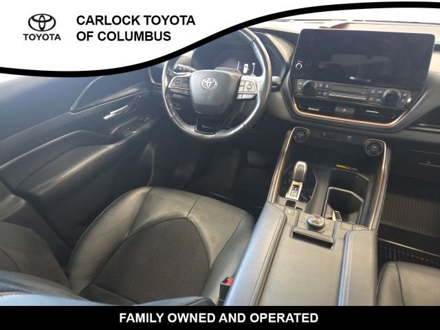 Used 2024 Toyota Grand Highlander AWD Hybrid image 18