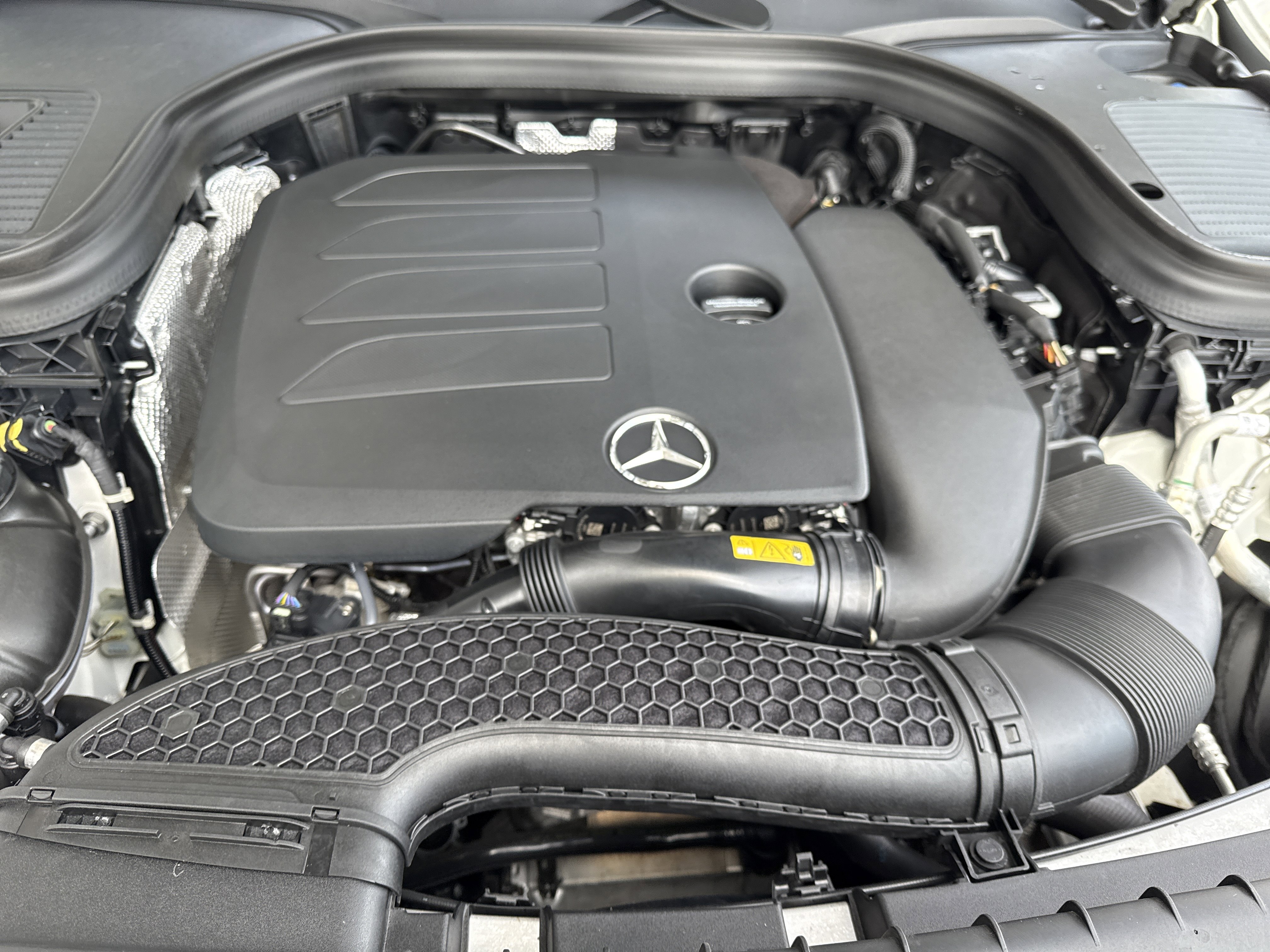 Certified 2023 Mercedes-Benz GLC 300 4MATIC Coupe image 18