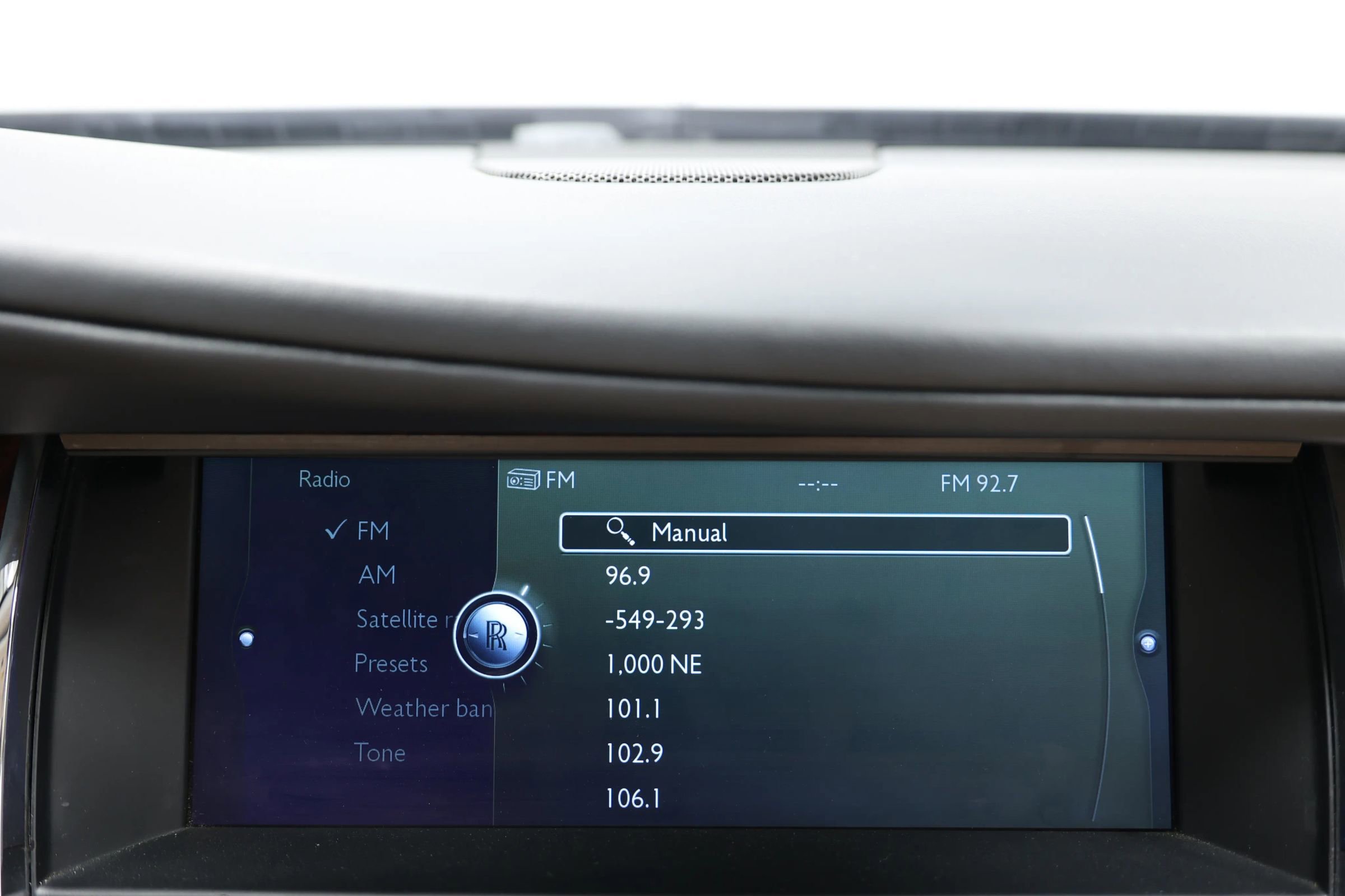 Used 2010 Rolls-Royce Ghost RWD image 35