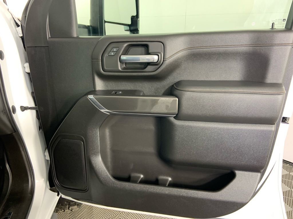 Used 2021 GMC Sierra 2500 AT4 w/ Gooseneck/5TH Wheel Package AWD/4WD image 14