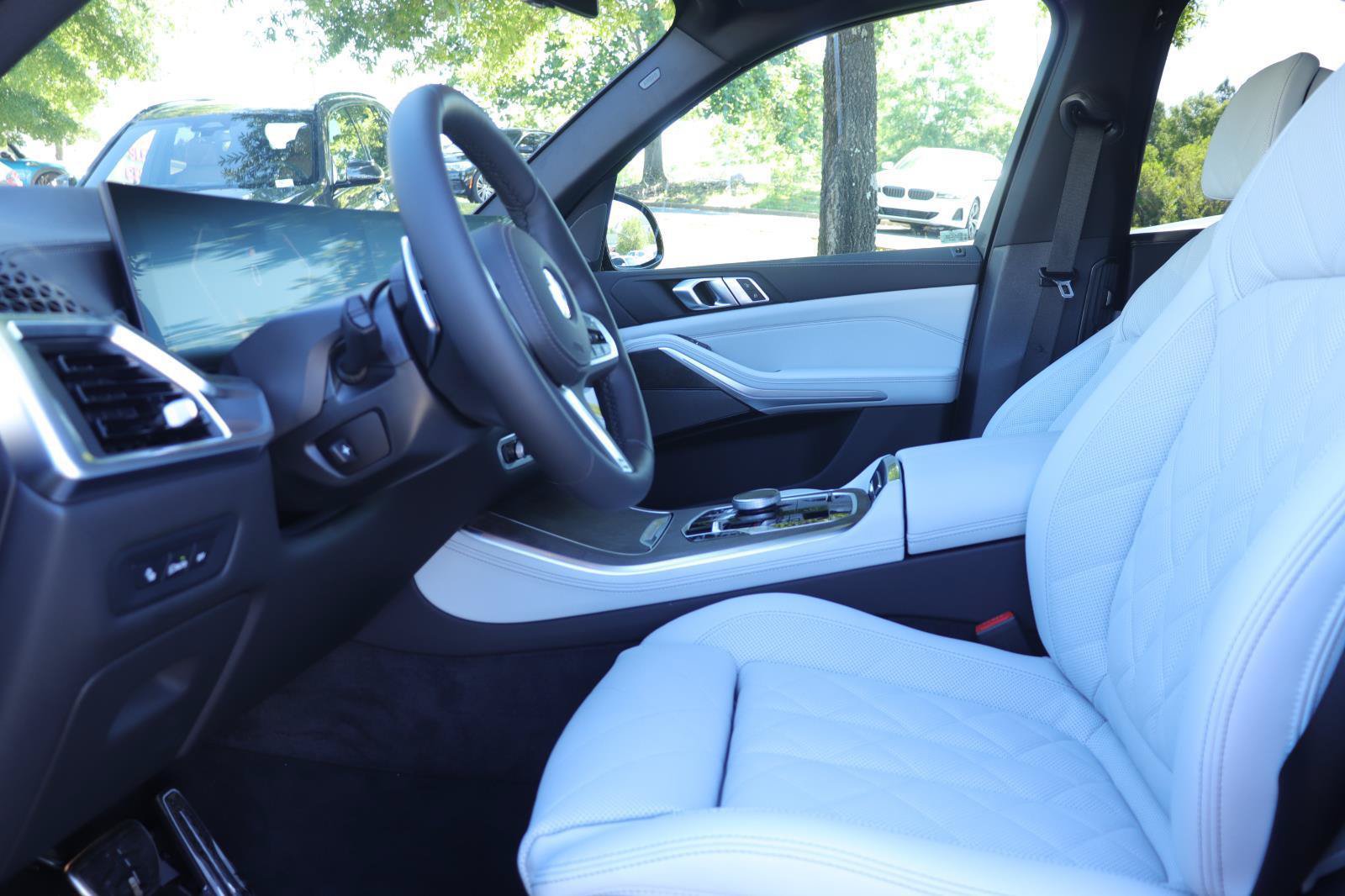 New 2026 BMW X5 sDrive40i w/ M Sport Package RWD image 10